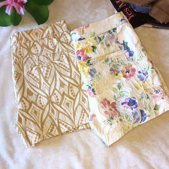 Anthropologie Pants - Elevenes Anthropologie jacquard Shorts Catalonia Floral Tiled Geometric print